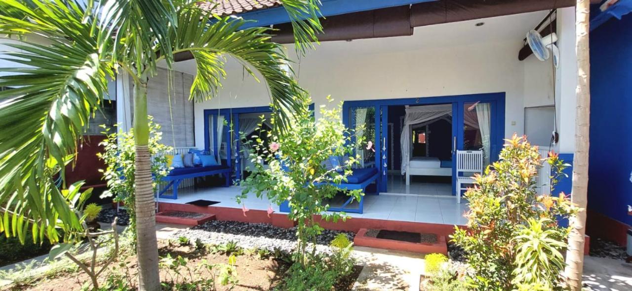 The Shooting Star Homestay Amed Exterior foto